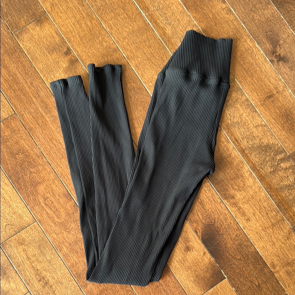NWOT Pepper Athlux Ribbed Legging